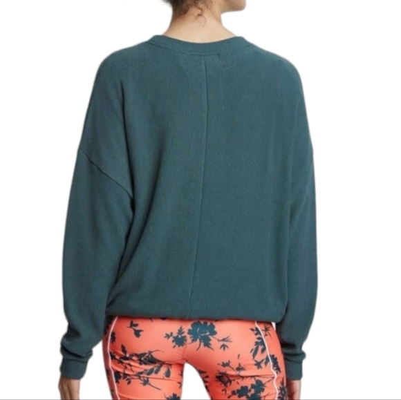 ❤️Desigual green relaxed fit cropped sweatshirt with graphic panel - Picture 4 of 12